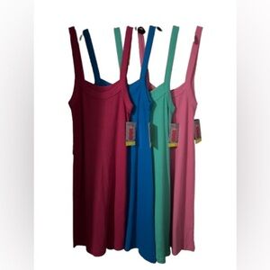 #368 NWT Carnival Fashion Women’s Ribbed Dresses Tight Fit Size M
Bundle of four